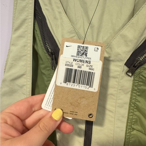 NWT Nike Air Jordan green utility vest dress - Picture 4 of 5